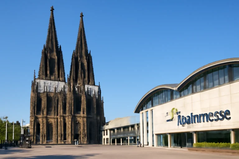 kölner dom messe live heute